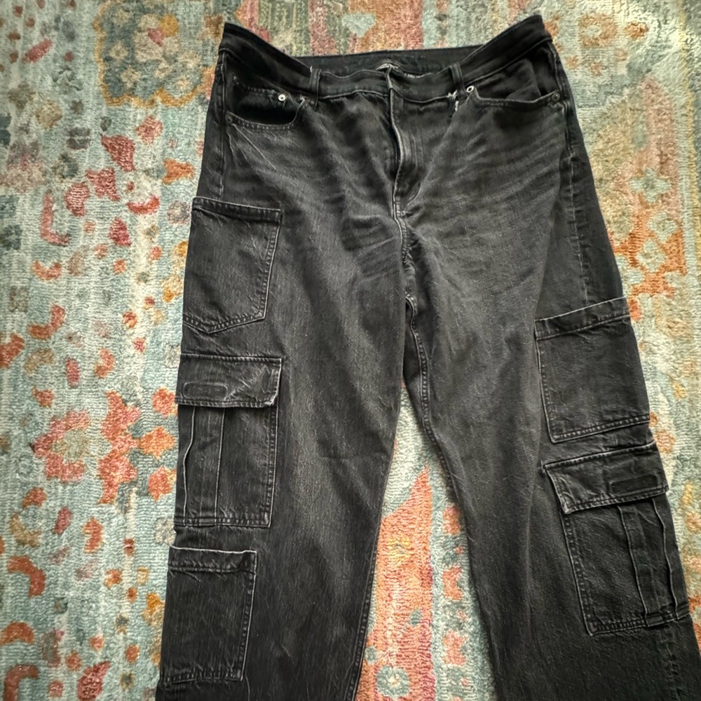 size 16 dark wash AE cargo